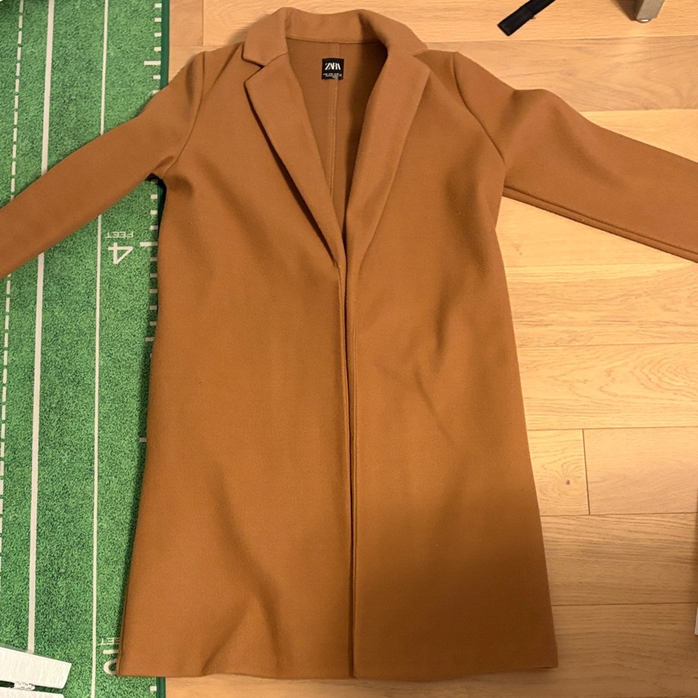 Zara Women's Camel Trench Coat